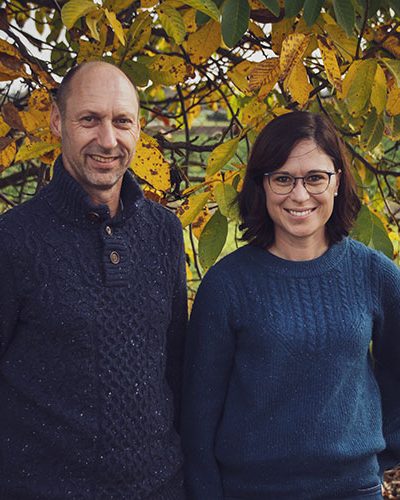 Weizen Landwirtschaft Regionalität Herkunft Zukunft Parkstetten Landkreis Straubing-Bogen GetreideNachwuchs Roithof Eins Kinder Maifeld Freude Natur Spaß
Kartoffeln Blüte bienenfreundlich Landwirtschaft Regional einkaufen Einkaufen auf dem Bauernhof Landwirtschaft ist Leidenschaft Herkunft Zukunft Parkstetten